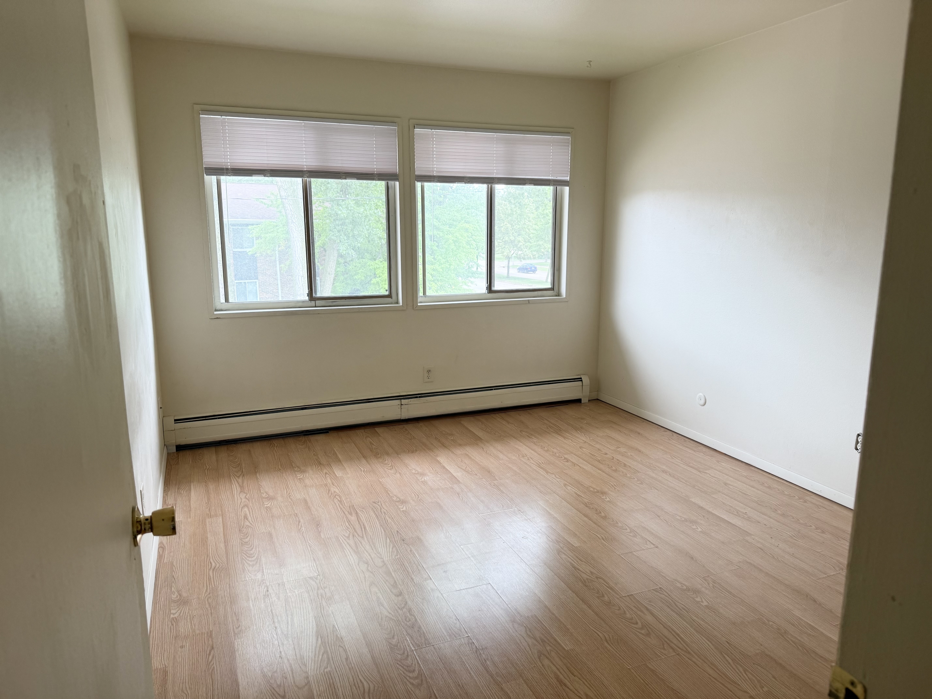 2080 Allen Boulevard - 25