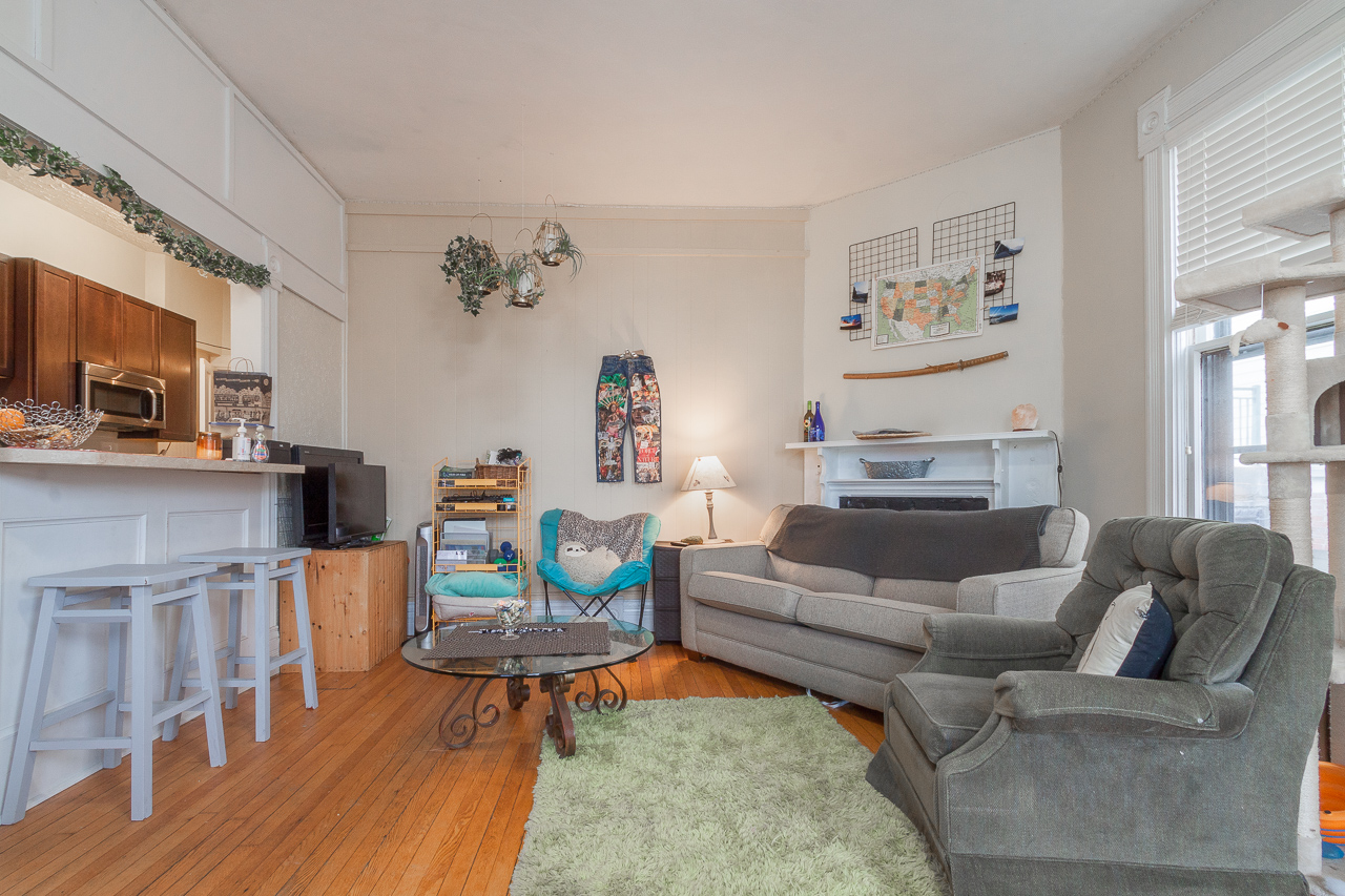 313 East Mifflin Street - 4