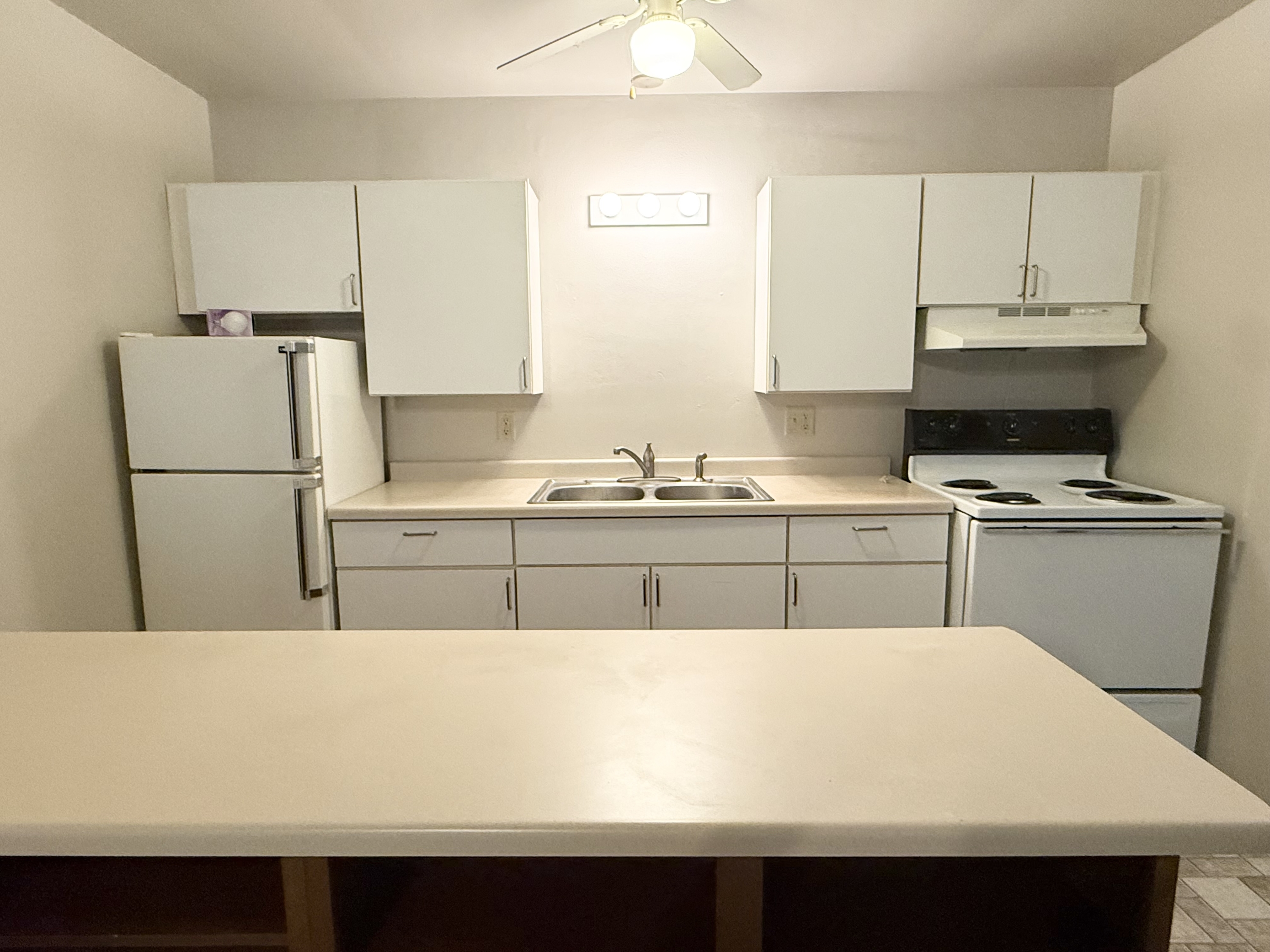 1667 Capital Avenue - 9