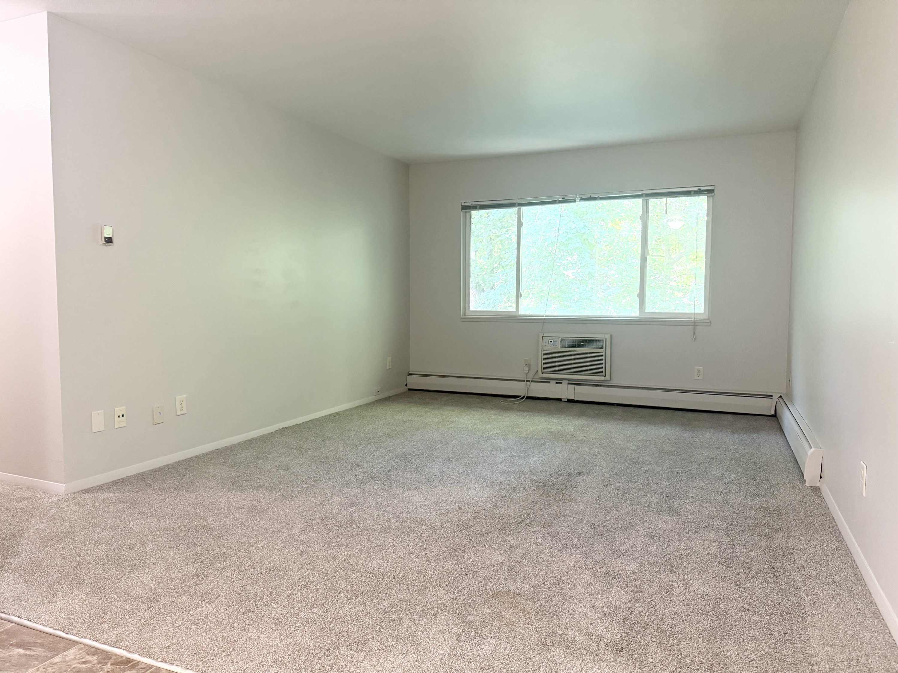 2050  Allen Boulevard - 26