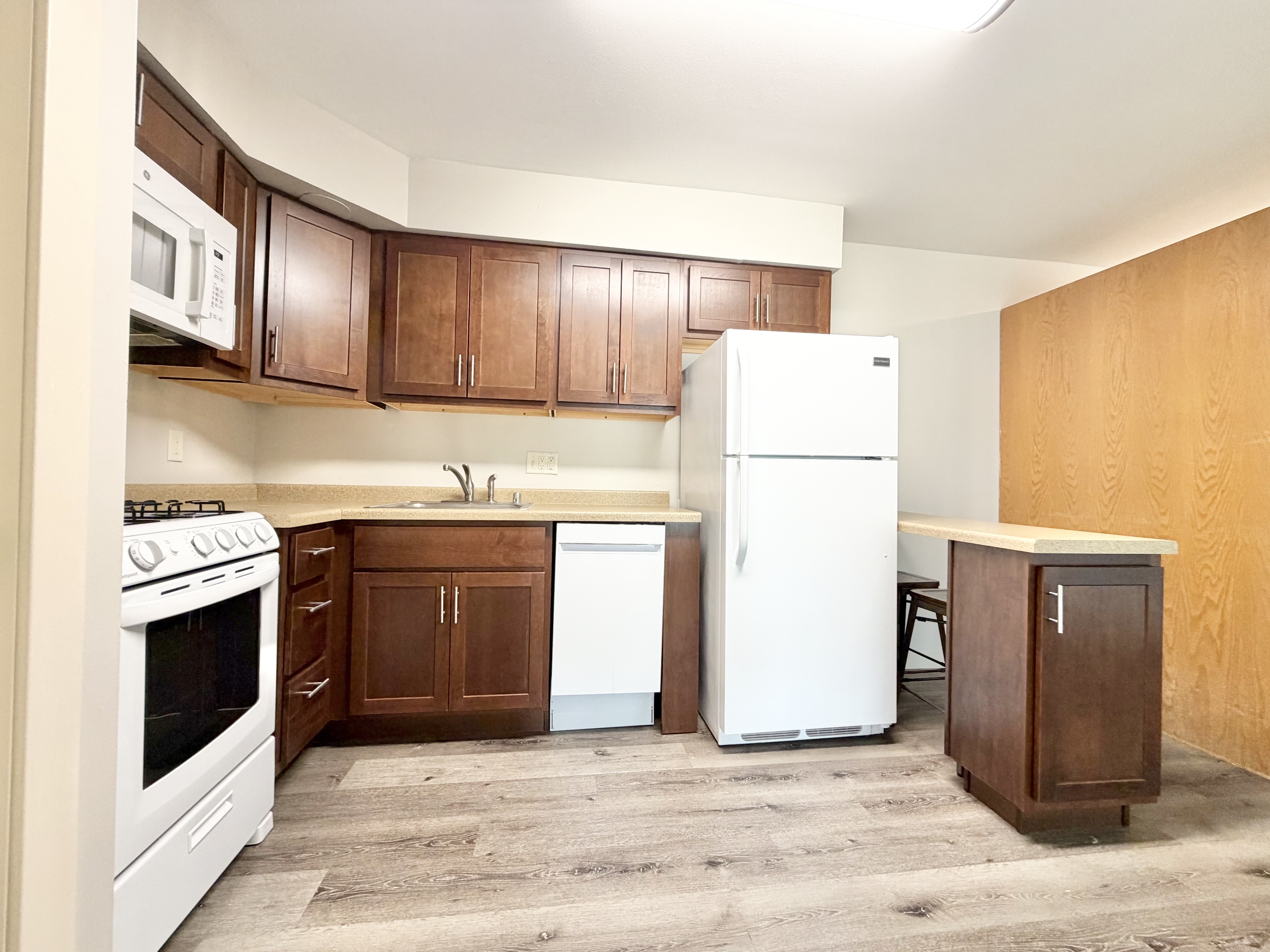 6509 University Avenue - 208