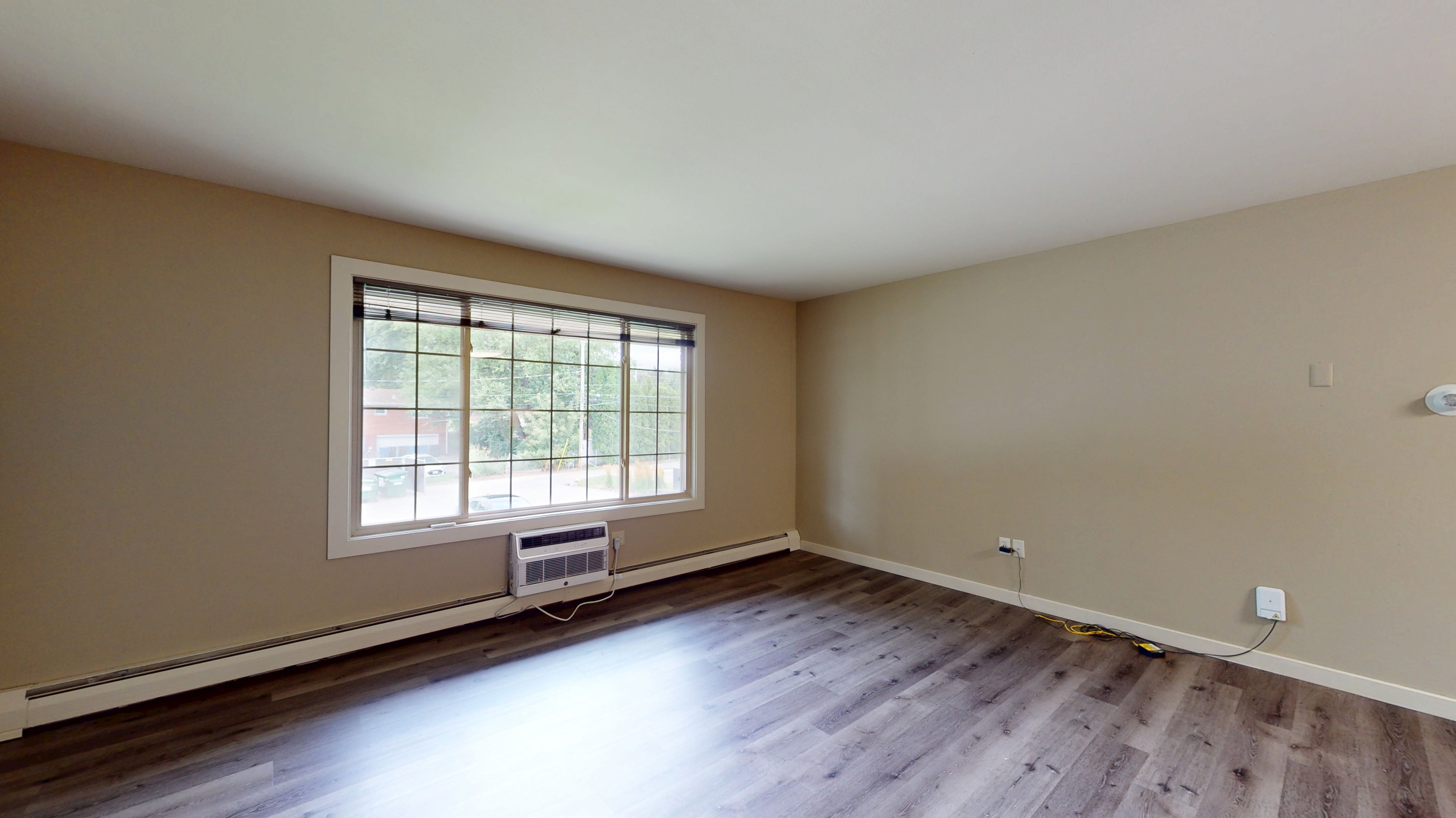 6509 University Avenue - 212